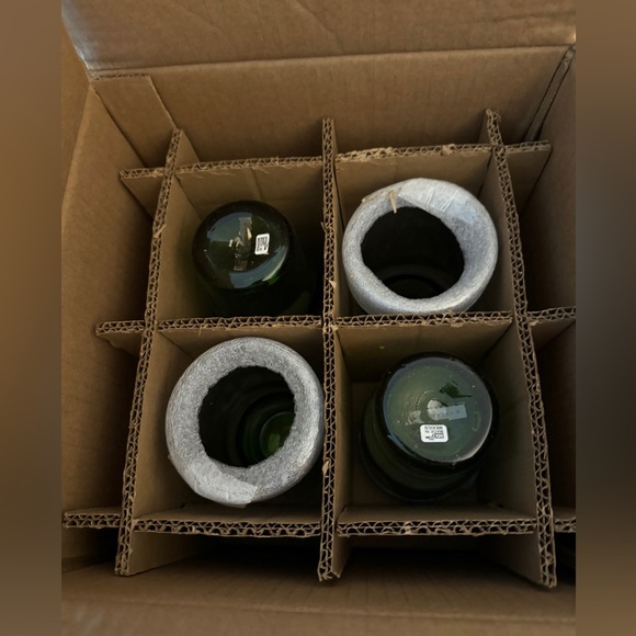 Roxanna Glass Tumbler Set - Picture 6 of 14